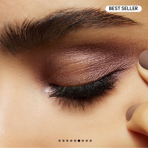 MAC eyeshadow Nude Model - Picture 11 of 11